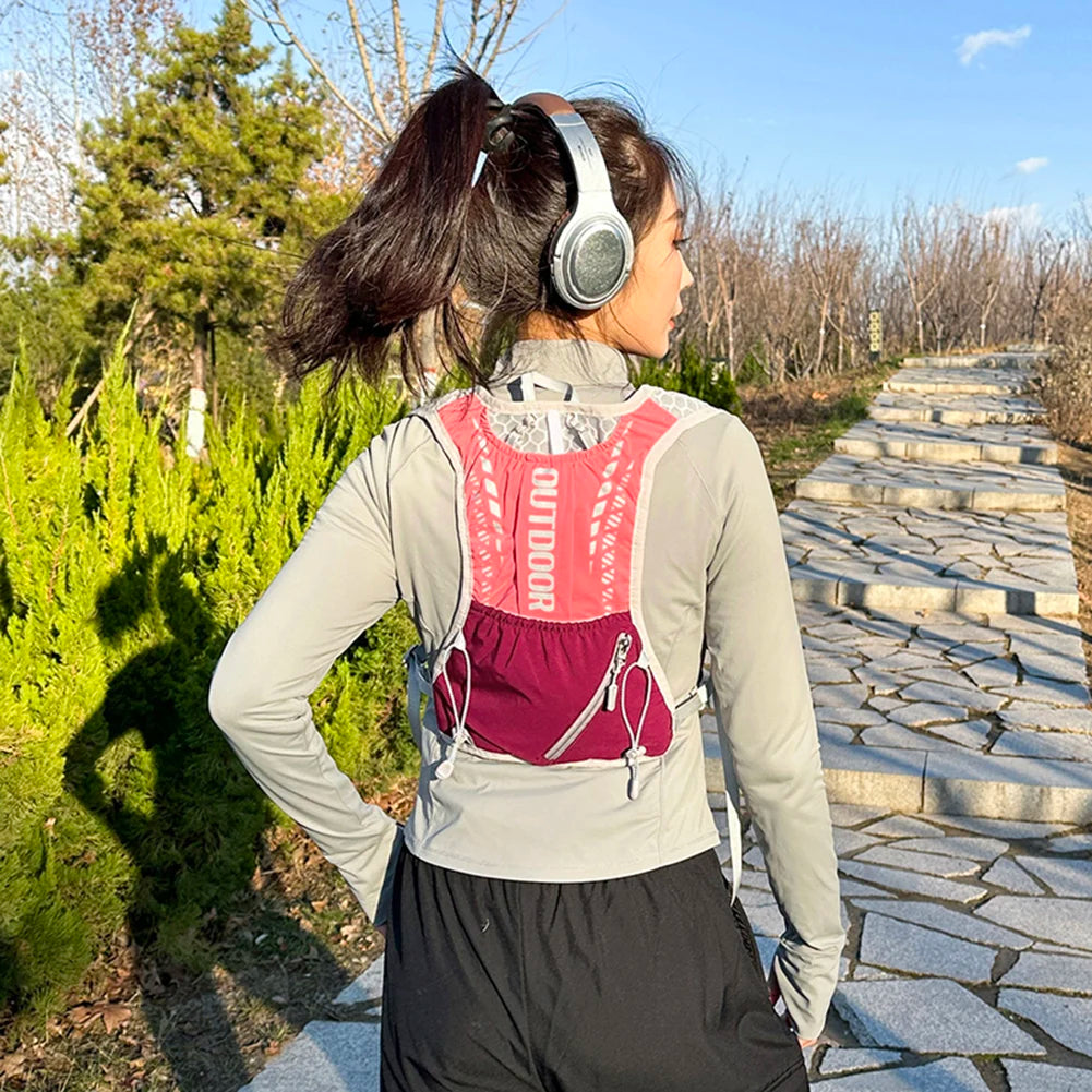 Lightweight Hydration Running Vest – Waterproof & Breathable