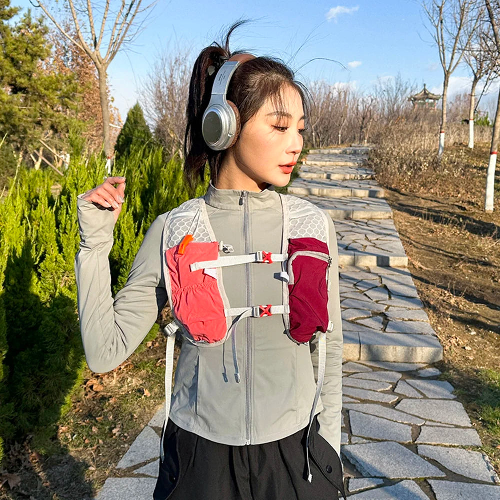 Lightweight Hydration Running Vest – Waterproof & Breathable